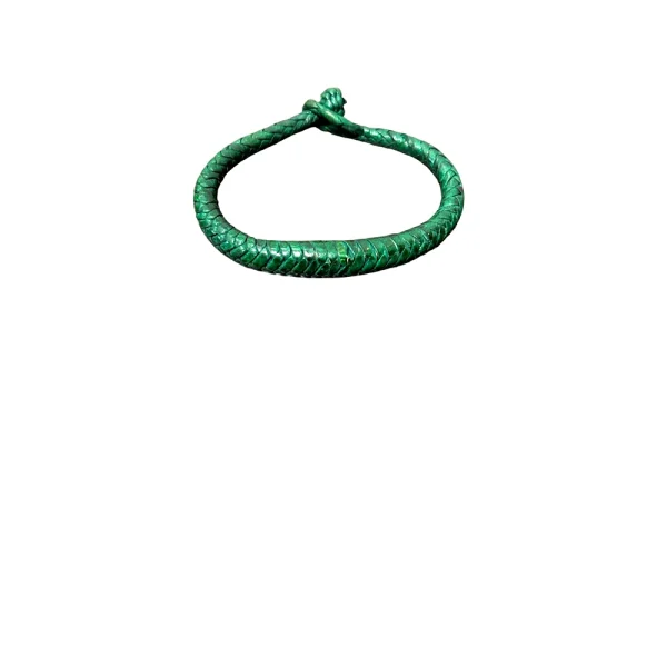 Traditional Braided Green Leather Bracelet – Handmade Ethnic Boho Jewelry